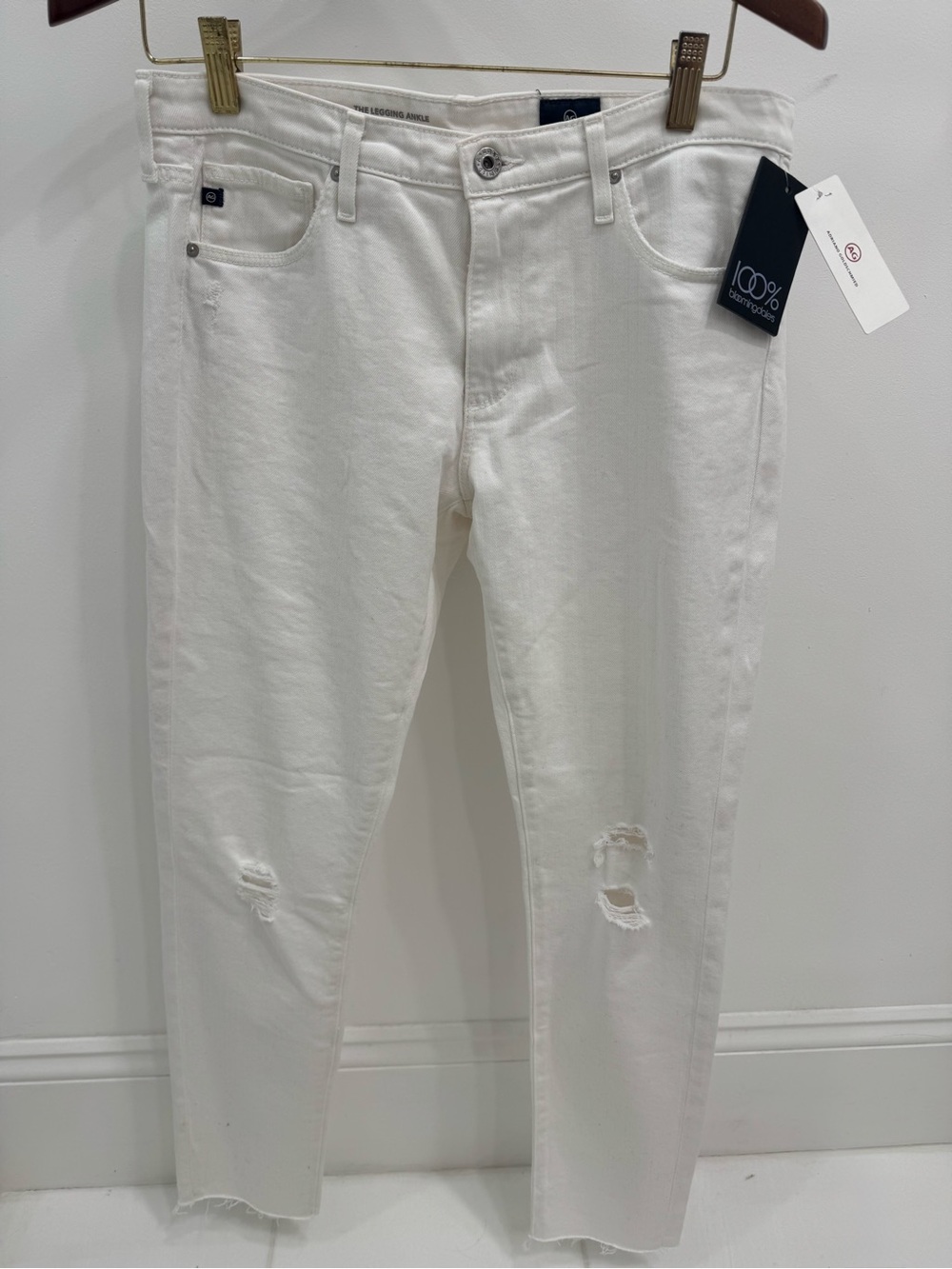AG Adriano Goldschmied White Skinny Jeans with Knee Rips